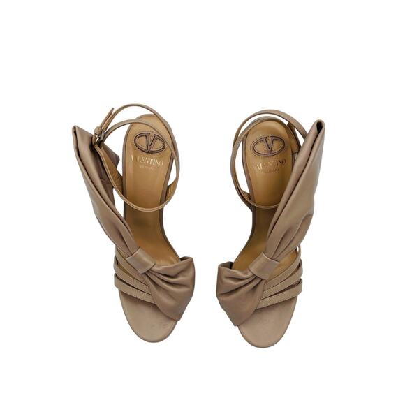 Valentino Garavani Leather Bow Knot Ankle Strap Sandals Size 38.5 US 8.5 - Picture 7 of 11